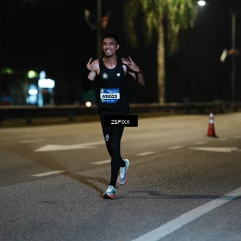 Runner Photo 5893101