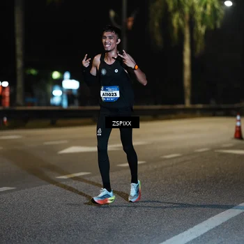 Runner Photo 5893102
