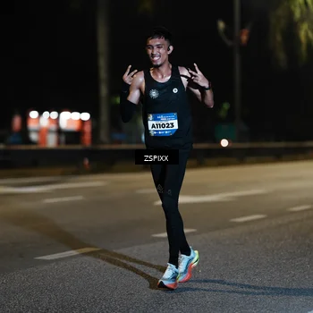 Runner Photo 5893107