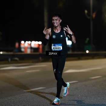 Runner Photo 5893109