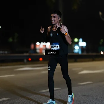 Runner Photo 5893112