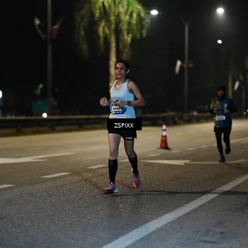 Runner Photo 5893123