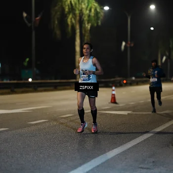 Runner Photo 5893124
