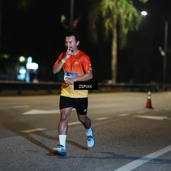 Runner Photo 5893175