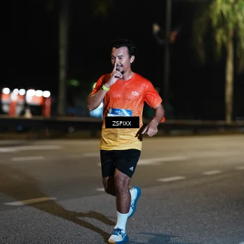 Runner Photo 5893178