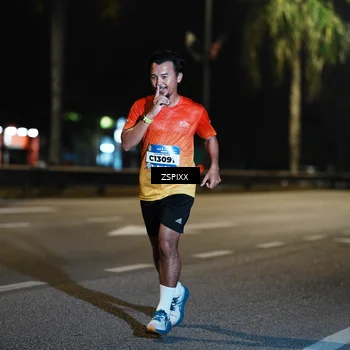 Runner Photo 5893180