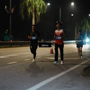 Runner Photo 5893185