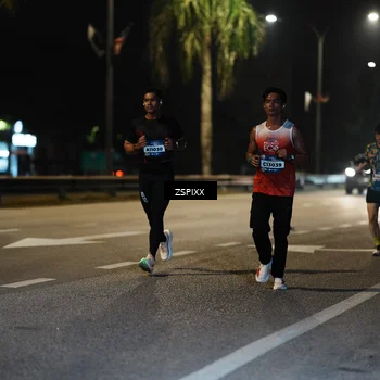 Runner Photo 5893197