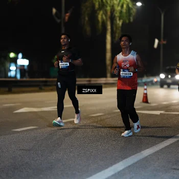 Runner Photo 5893200