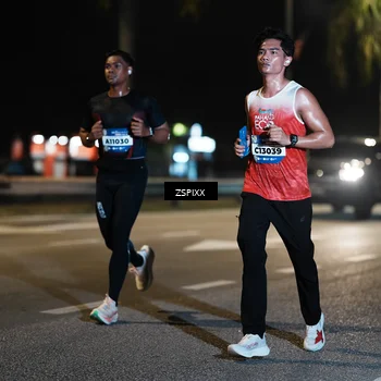 Runner Photo 5893217