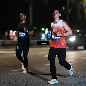 Runner Photo 5893222