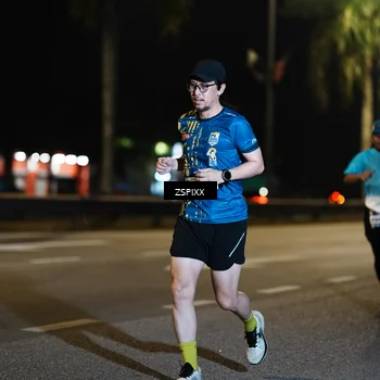 Runner Photo 5893228