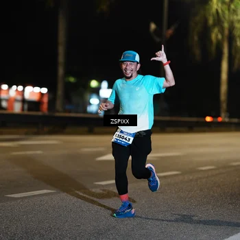 Runner Photo 5893243