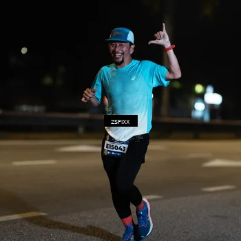 Runner Photo 5893252