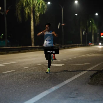 Runner Photo 5893269