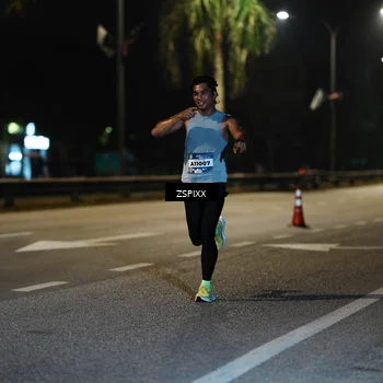 Runner Photo 5893276