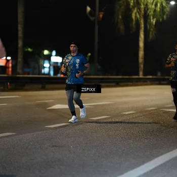 Runner Photo 5893330