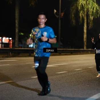 Runner Photo 5893347