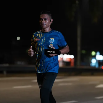 Runner Photo 5893356