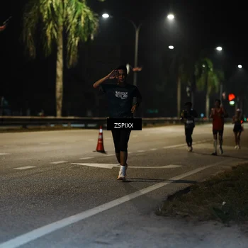 Runner Photo 5893370
