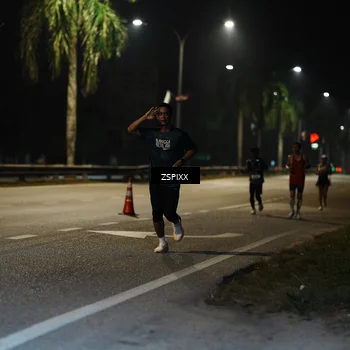 Runner Photo 5893372