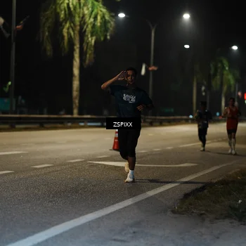 Runner Photo 5893374