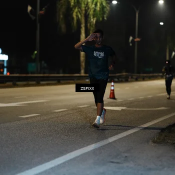 Runner Photo 5893379