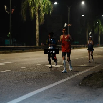 Runner Photo 5893404