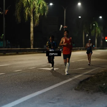 Runner Photo 5893414