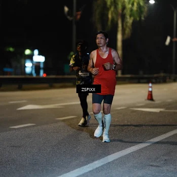 Runner Photo 5893419