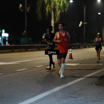 Runner Photo 5893424