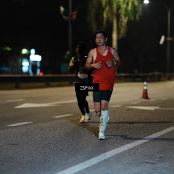 Runner Photo 5893429