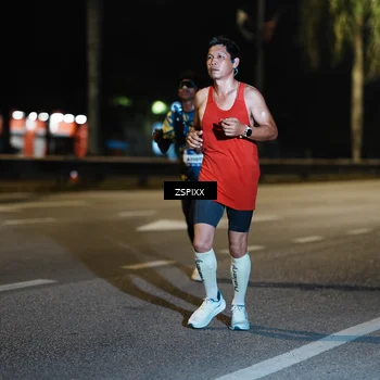 Runner Photo 5893430