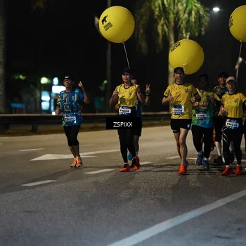 Runner Photo 5893486