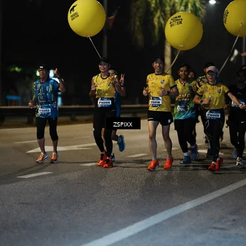 Runner Photo 5893490