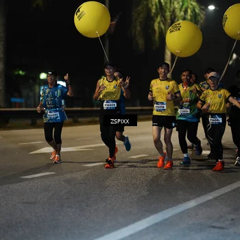 Runner Photo 5893496