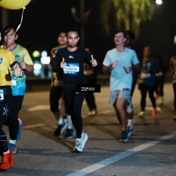 Runner Photo 5893514