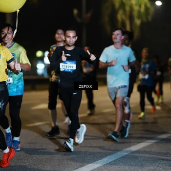 Runner Photo 5893517