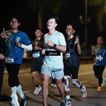 Runner Photo 5893525