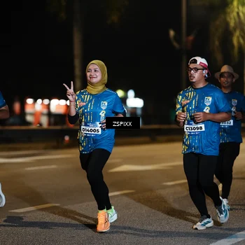 Runner Photo 5893536