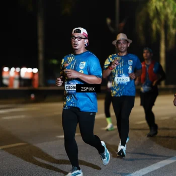 Runner Photo 5893540