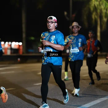 Runner Photo 5893541