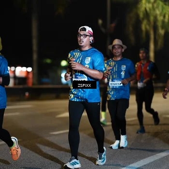 Runner Photo 5893542