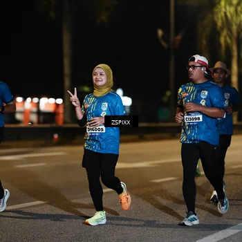Runner Photo 5893543