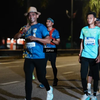Runner Photo 5893557