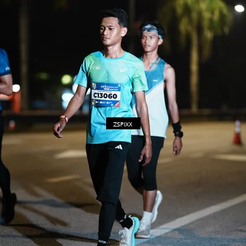 Runner Photo 5893560