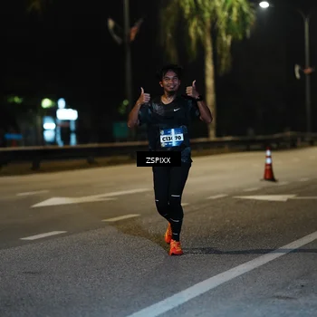 Runner Photo 5893596