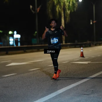 Runner Photo 5893597