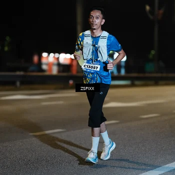Runner Photo 5893600