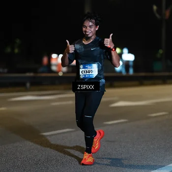 Runner Photo 5893615